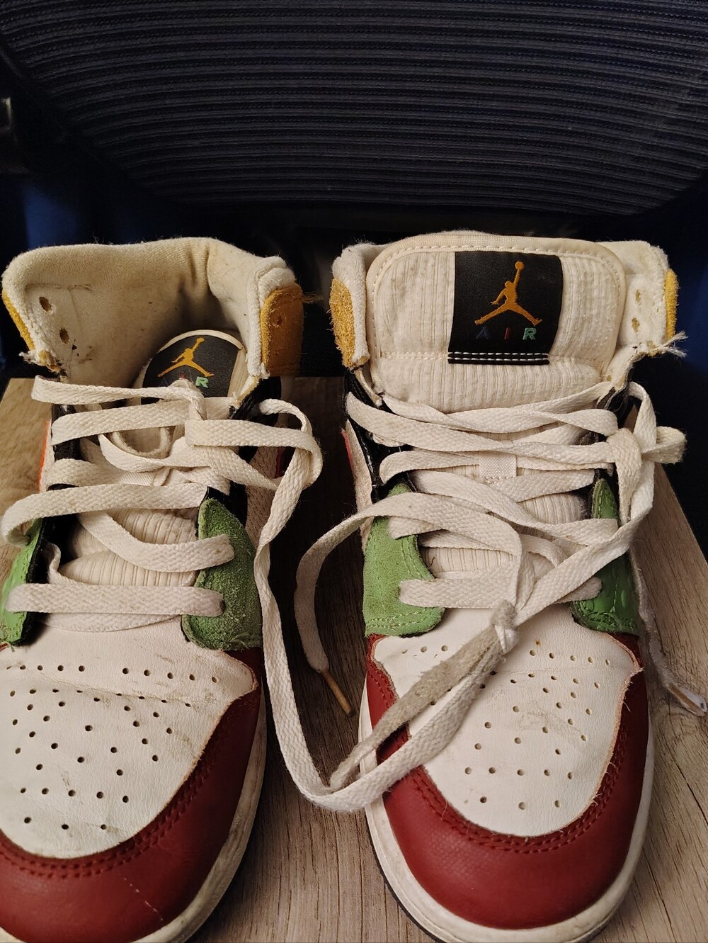 Jordan Kids High-Top Sneakers in White, Red, Green